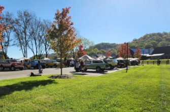 Original Scout models of all types gathered for the event in Franklion, Tennessee.