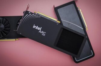 Задняя панель графической карты Intel Arc B580.