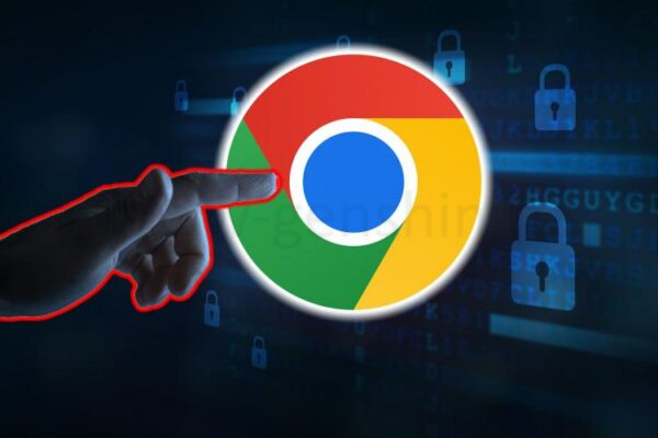 человек указывающий на логотип google chrome