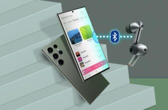 Телефон Samsung Galaxy, один из которых обращен назад, а другой - вперед, с открытым музыкальным приложением, рядом два устройства Galaxy Buds и значок Bluetooth между ними.
