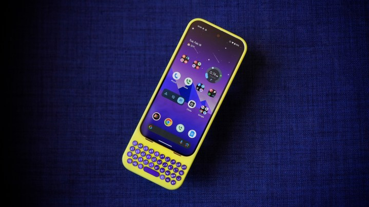 Clicks для Pixel 9 и Pixel 9 Pro в цвете Surge