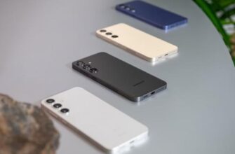 Смартфоны Galaxy S24 на столе
