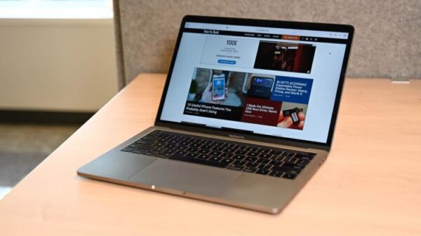 Macbook Pro with the our editorial website open.