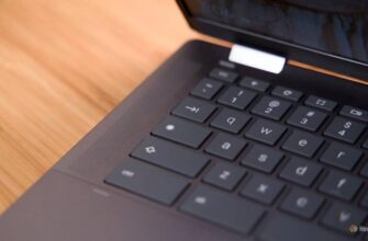 Клавиатура Chromebook с выделенной клавишей поиска.