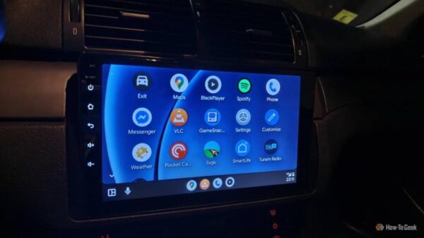 App drawer on Android Auto.